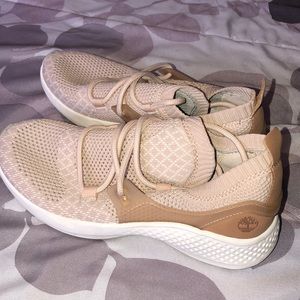 Timberland Flyroam Go Knit sneakers size 7.5